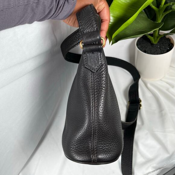 COACH 4907 Sonoma Pebbled Bucket Bag - Picture 8 of 12